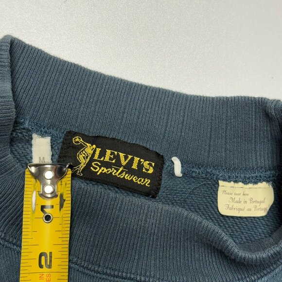 Levi's Sportswear LVC Sweatshirt Medium 20.5x19.5 Blue Cropped Mock Neck - Picture 6 of 10
